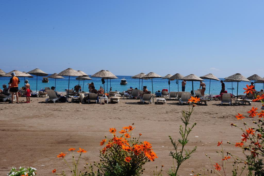 Aida Hotel Çıralı Exteriör bild