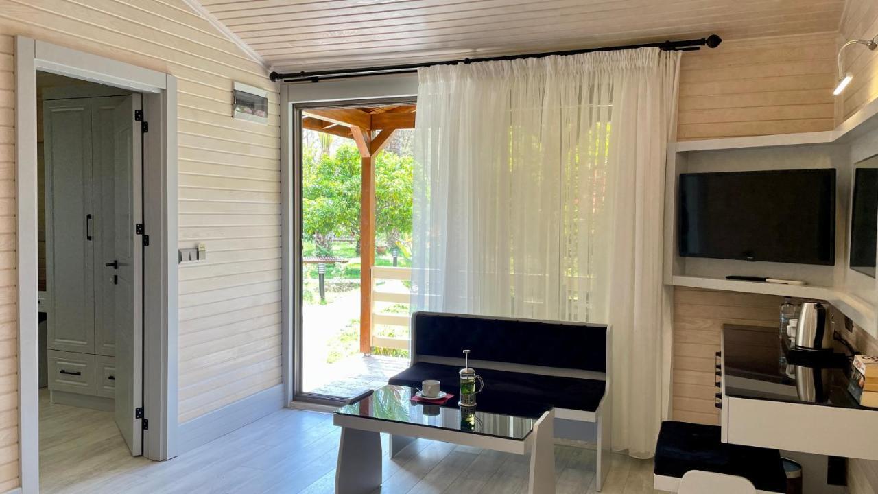 Aida Hotel Çıralı Exteriör bild