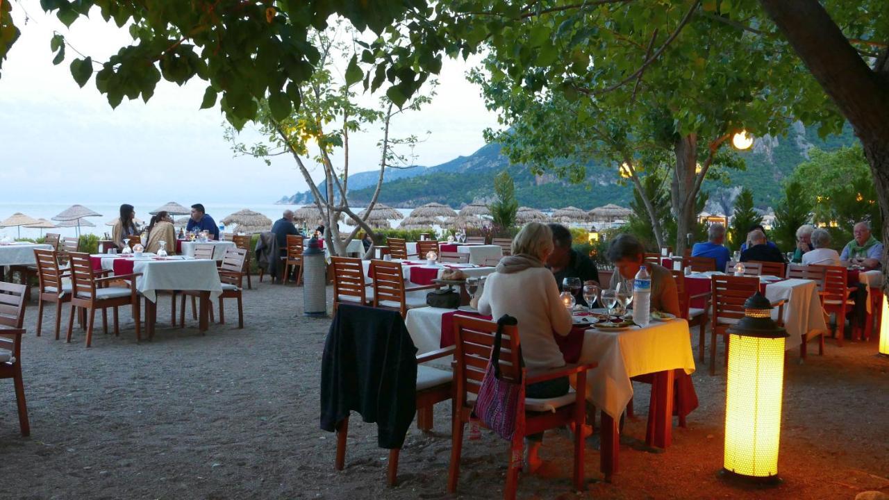 Aida Hotel Çıralı Exteriör bild